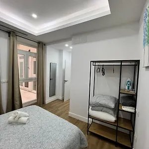 Exclusive Luxury At Plaza Uncibay, Center Appartamento